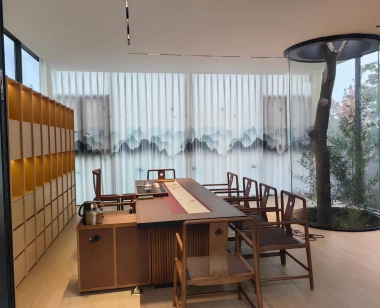 成都释玥森林酒店