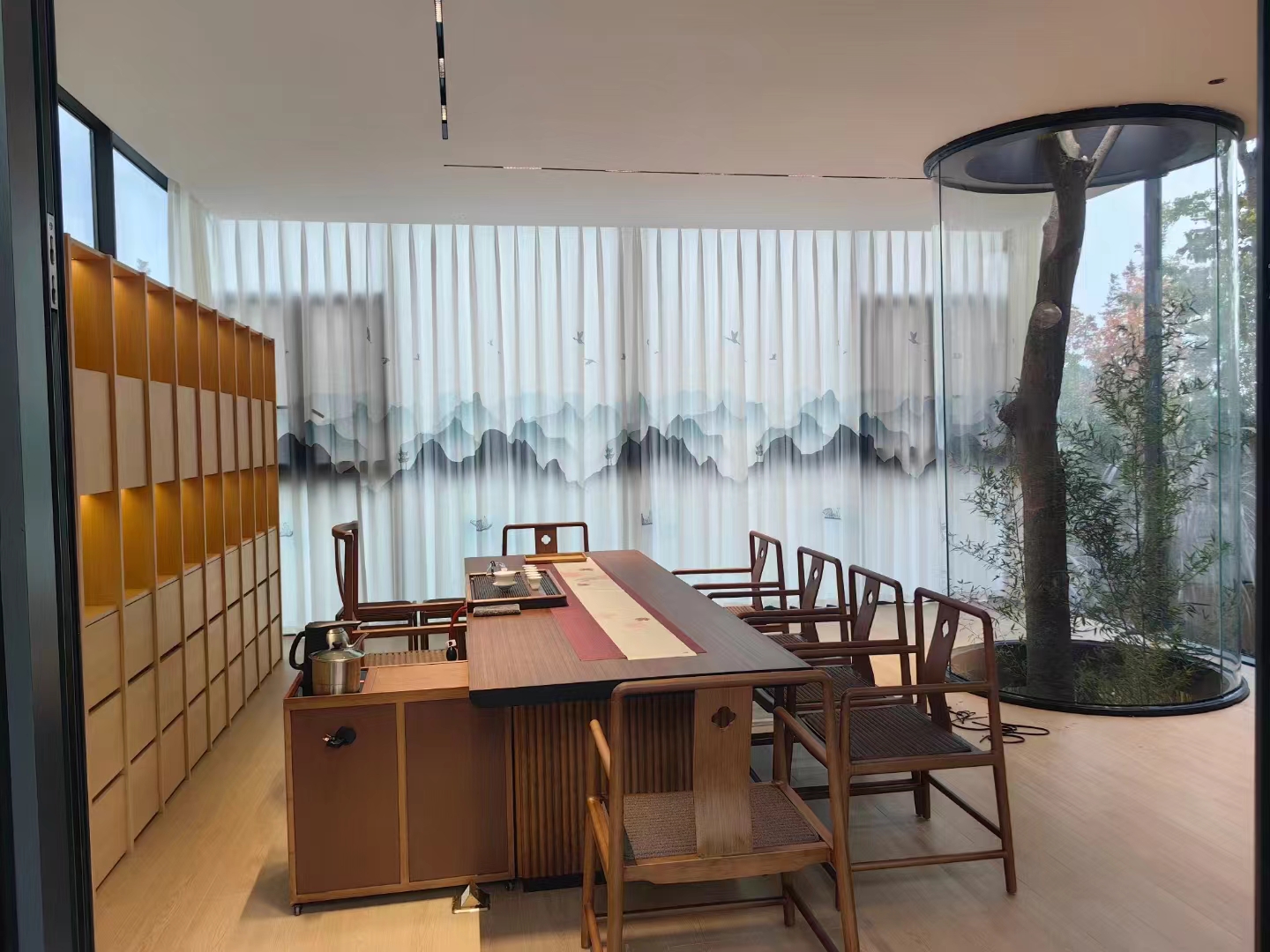 成都释玥森林酒店