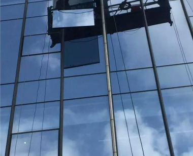 更换幕墙玻璃工程