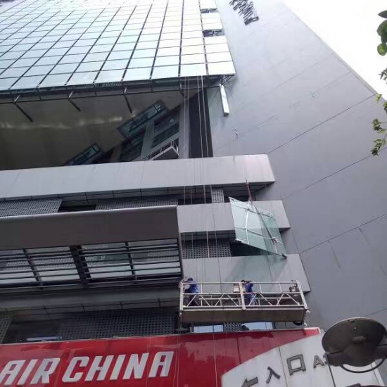 更换幕墙玻璃工程